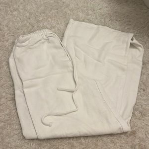 White Linen/Beach Pant